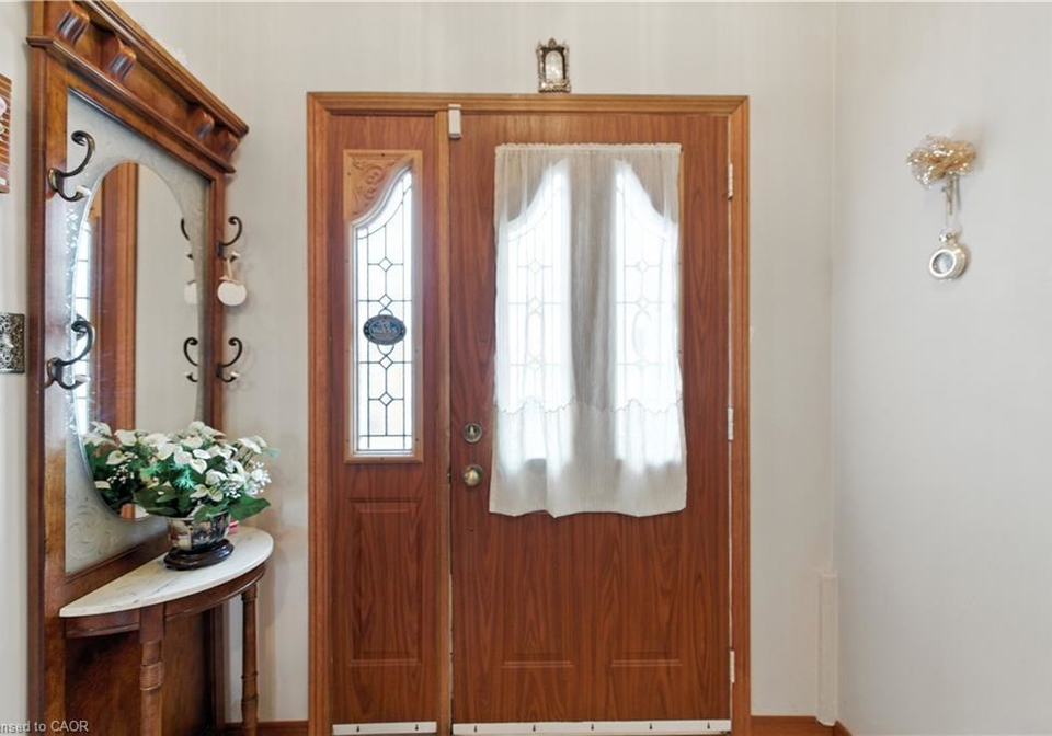31-village-drive-hamilton-ontario-40770130