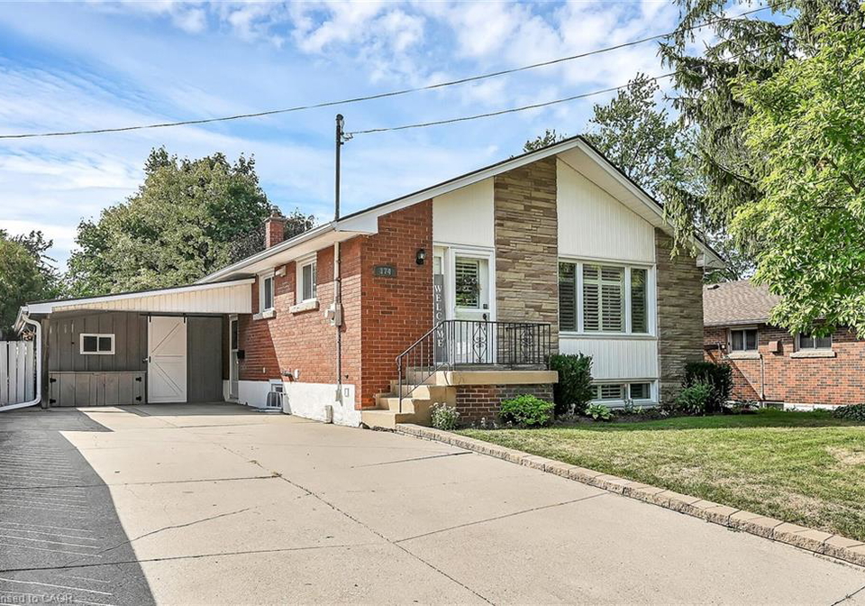 174-kings-forest-drive-hamilton-ontario-40770148