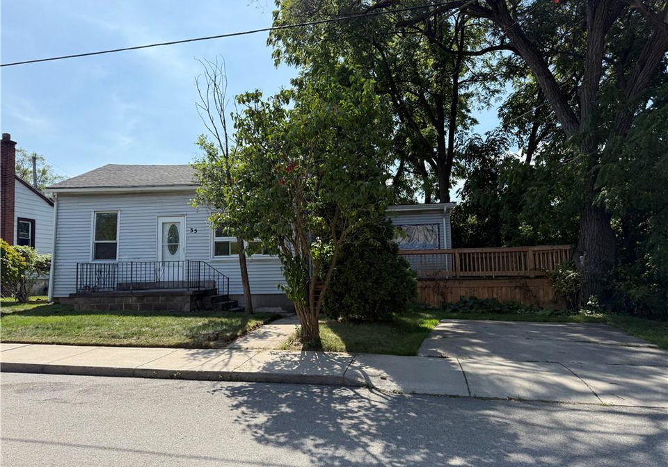 35-baker-street-hamilton-ontario-40770159