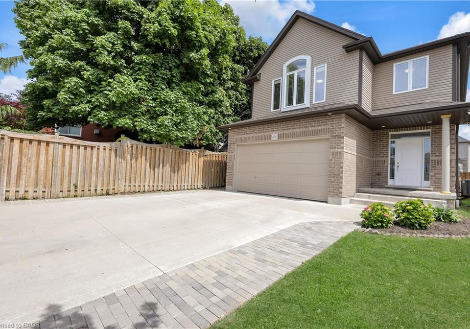 200-westfield-place-waterloo-ontario-40770176