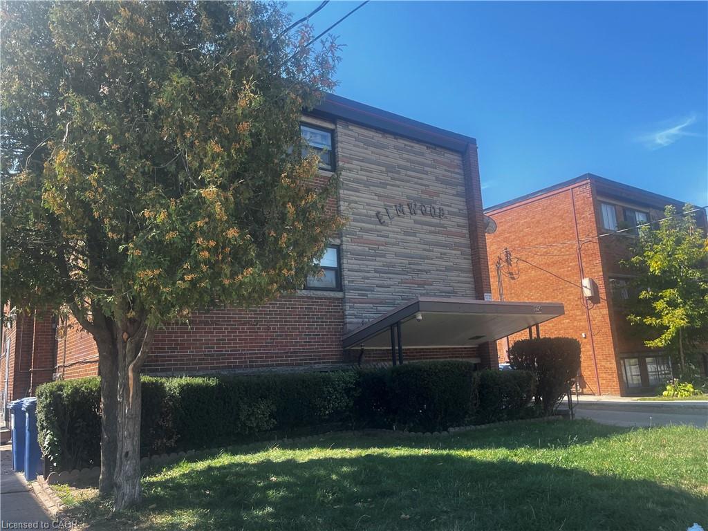 1256-fennell-avenue-e-hamilton-ontario-40770179