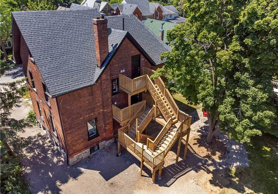 16-arthur-street-brantford-ontario-40770215
