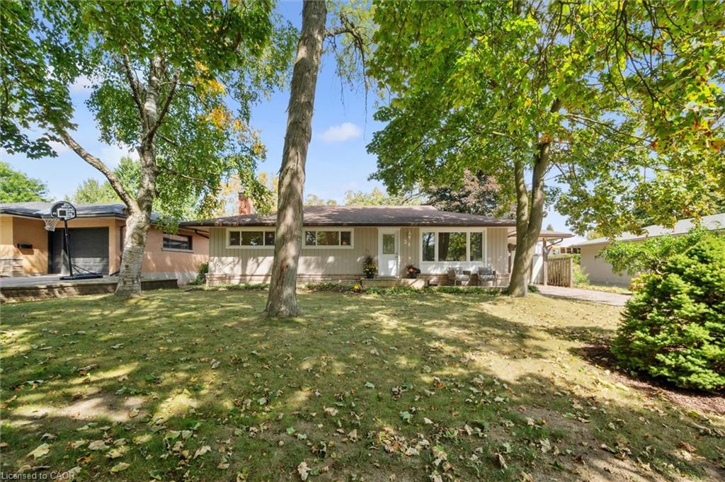 34-graystone-avenue-kitchener-ontario-40770289