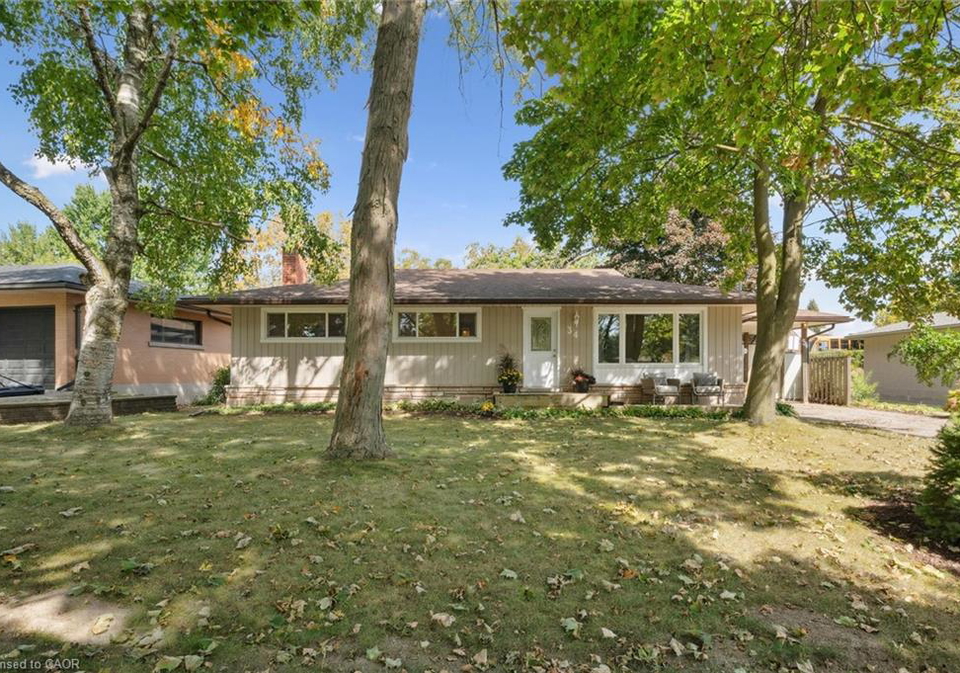 34-graystone-avenue-kitchener-ontario-40770289