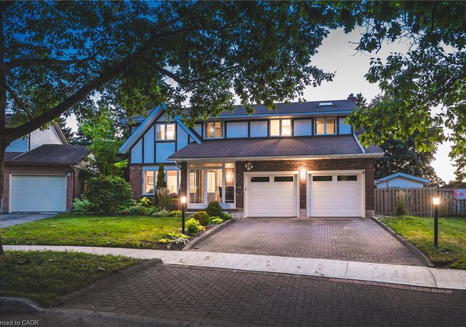 18-westchester-place-kitchener-ontario-40770366