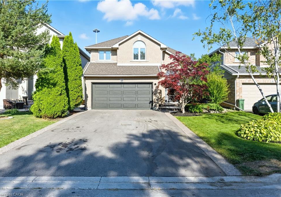 48-cabriolet-crescent-ancaster-ontario-40770368