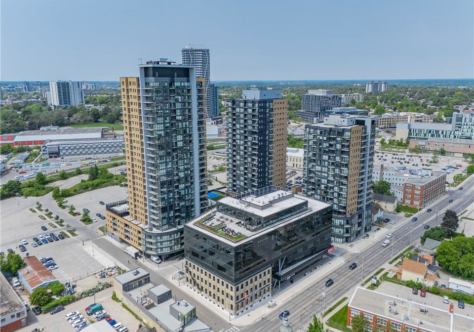 108-garment-street-kitchener-ontario-40770370