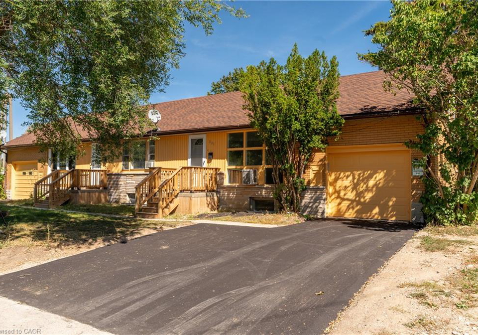 301-franklin-street-n-kitchener-ontario-40770396