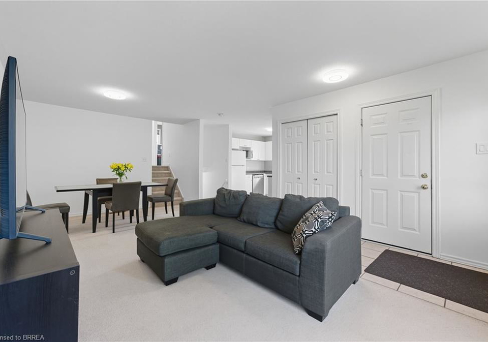 113a-whitlaw-way-paris-ontario-40770413