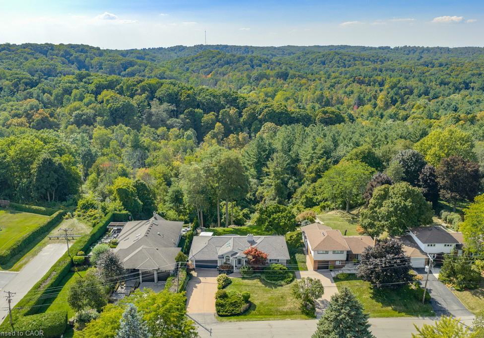 244-brookview-court-ancaster-ontario-40770462
