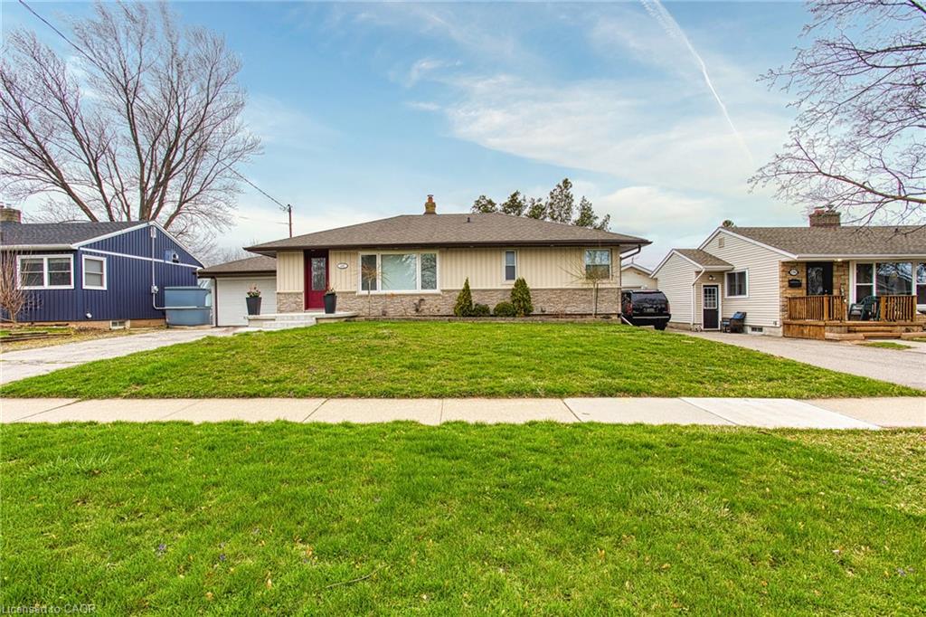 4382-central-avenue-beamsville-ontario-40770478