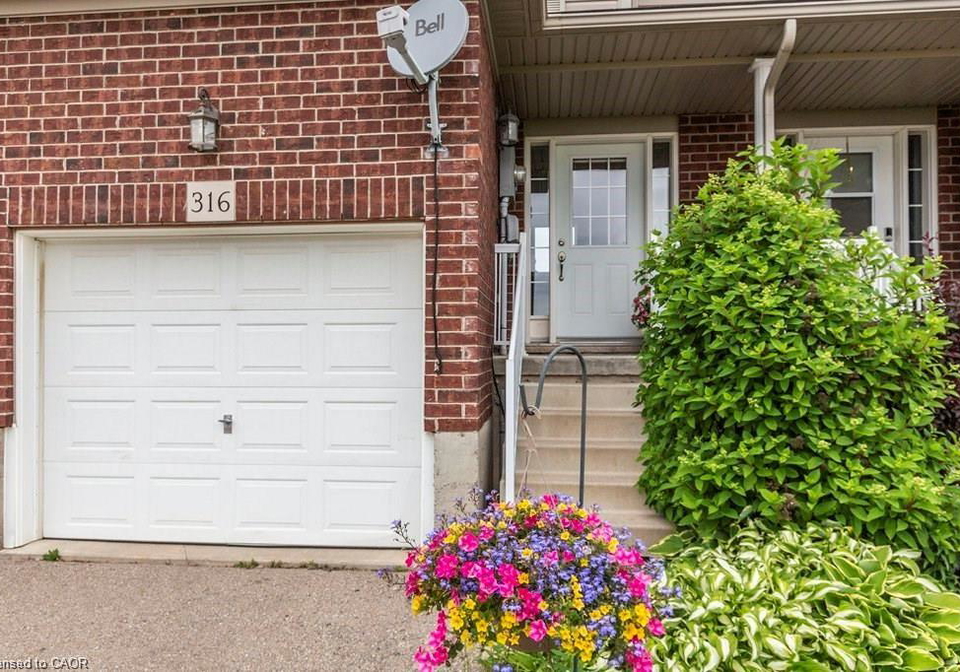 316-parkvale-drive-kitchener-ontario-40770489