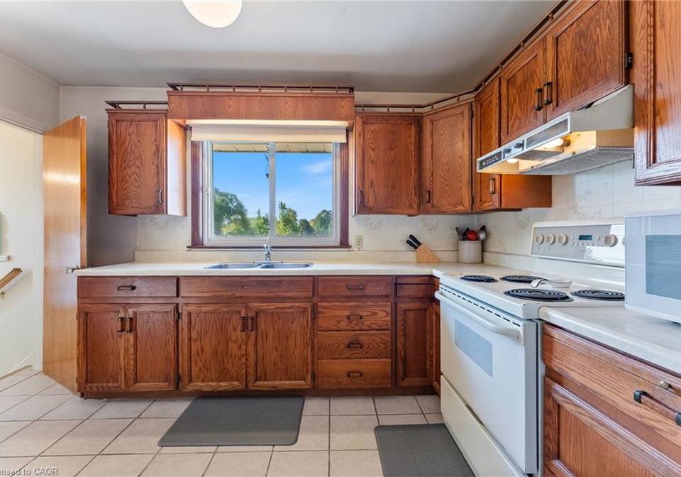 136-warren-avenue-hamilton-ontario-40770522