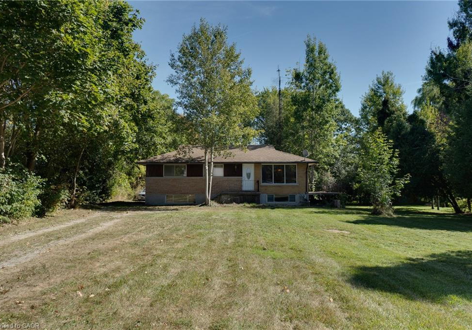 2795-victoria-street-n-woolwich-ontario-40770528