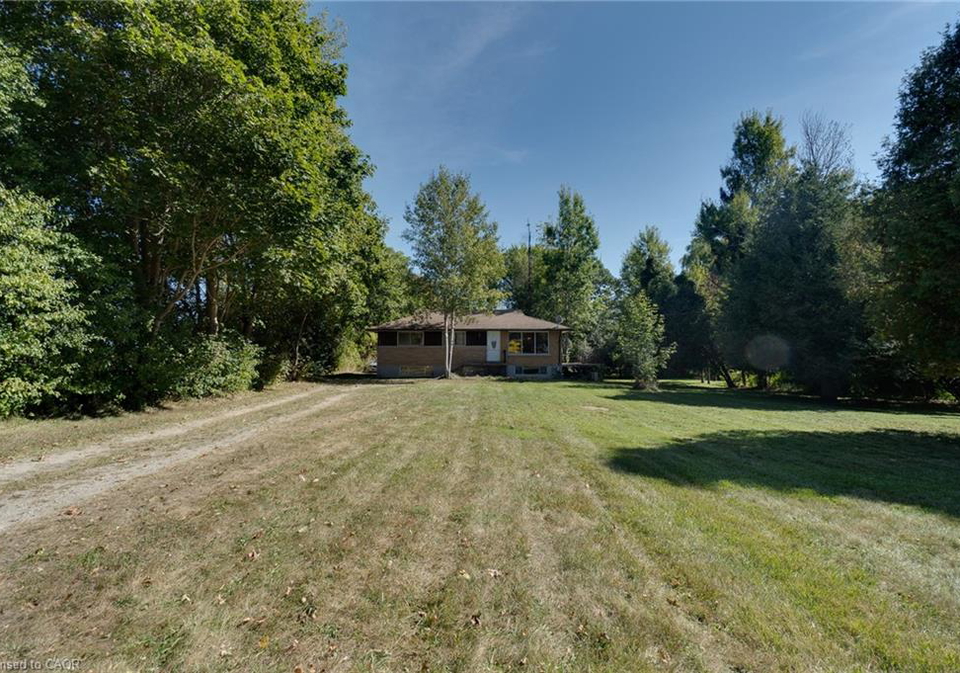 2795-victoria-street-n-woolwich-ontario-40770528