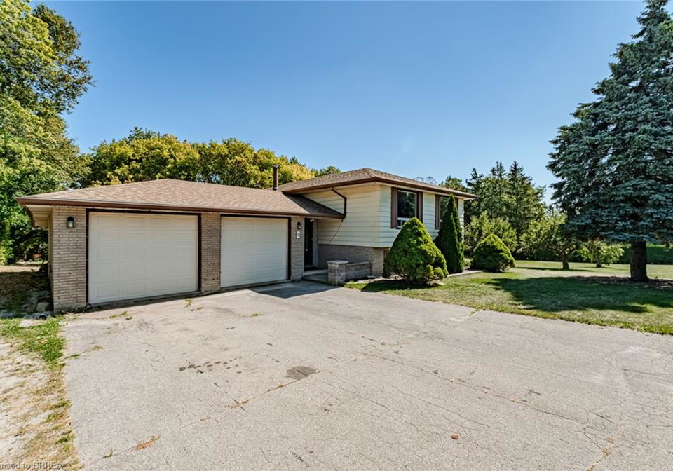 9-bannister-street-oakland-ontario-40770545