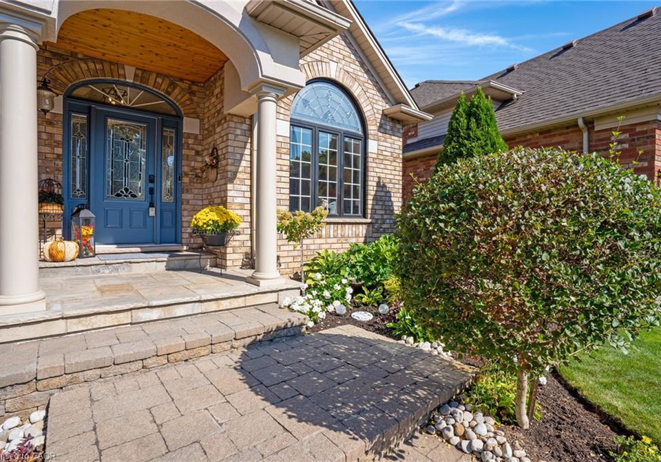43-macdonald-crescent-brantford-ontario-40770663