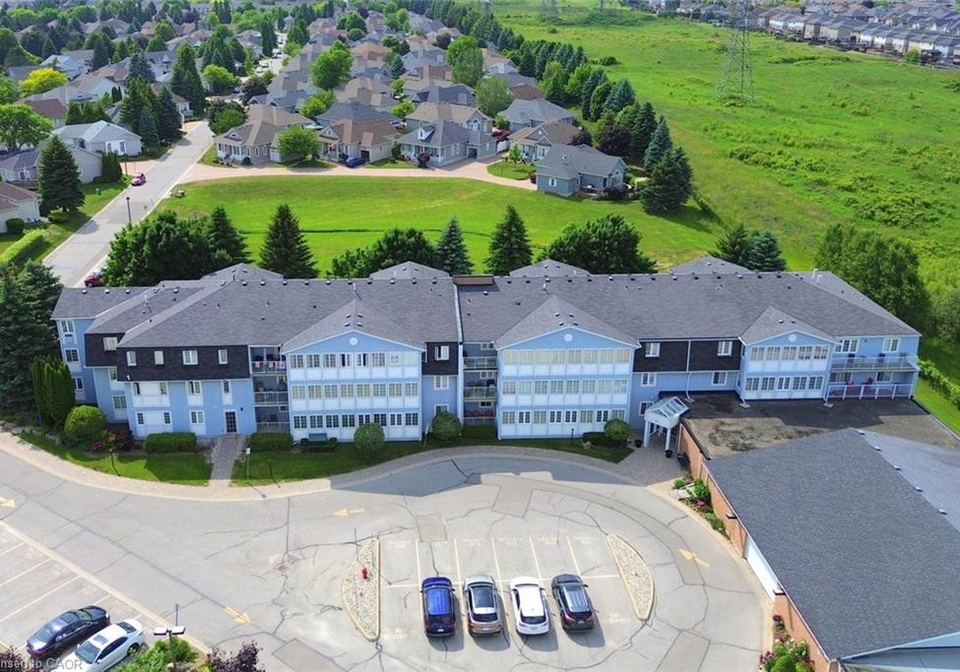 600-silverbirch-boulevard-mount-hope-ontario-40770673