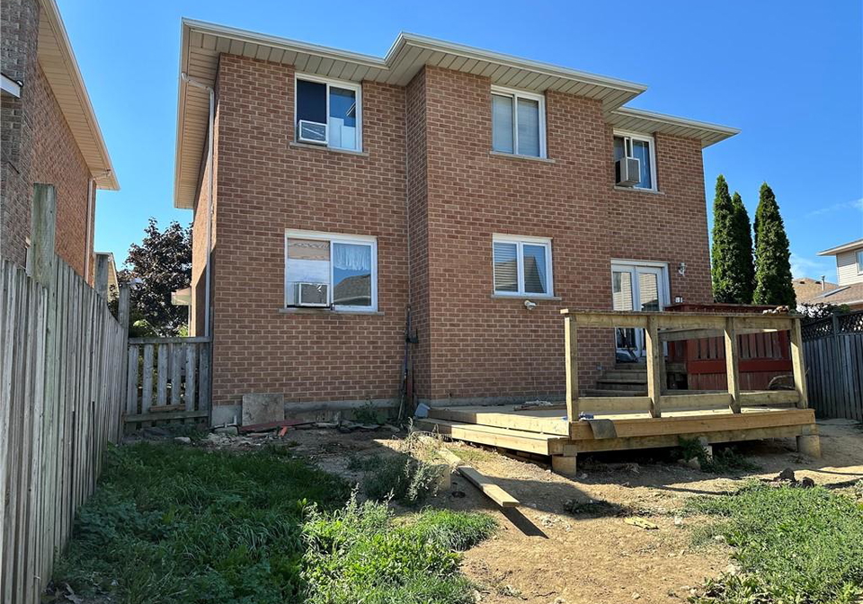 11-trieste-place-hamilton-ontario-40770888