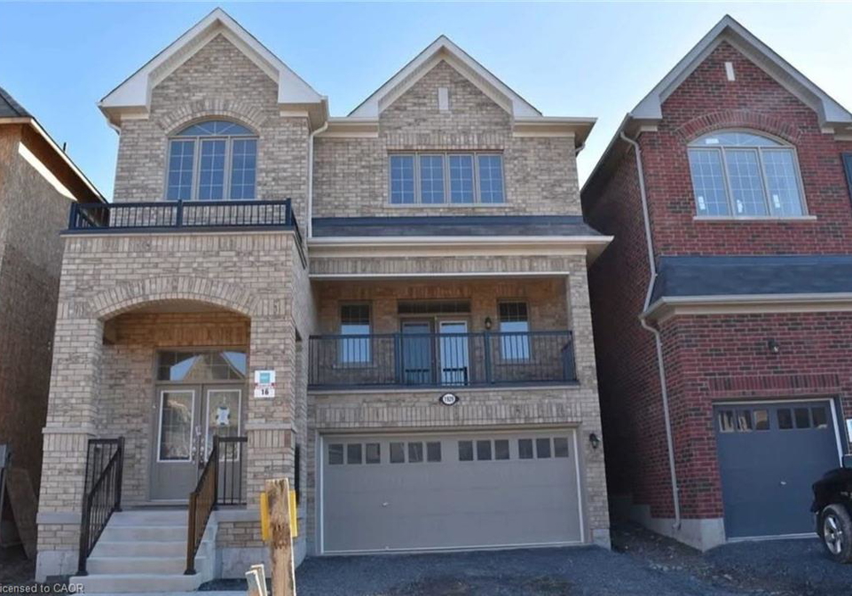1929-don-white-court-oshawa-ontario-40770956