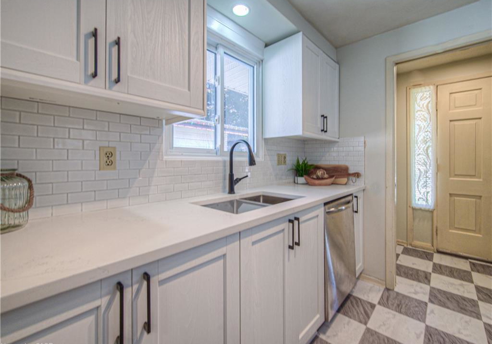 99-ferguson-avenue-cambridge-ontario-40771037