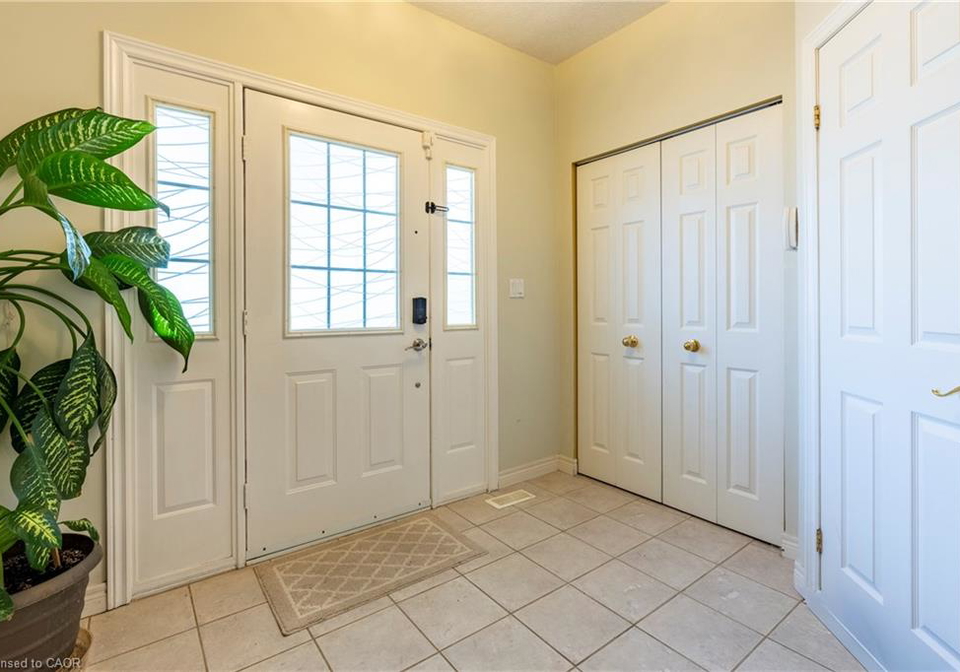 564-willow-wood-drive-waterloo-ontario-40771066