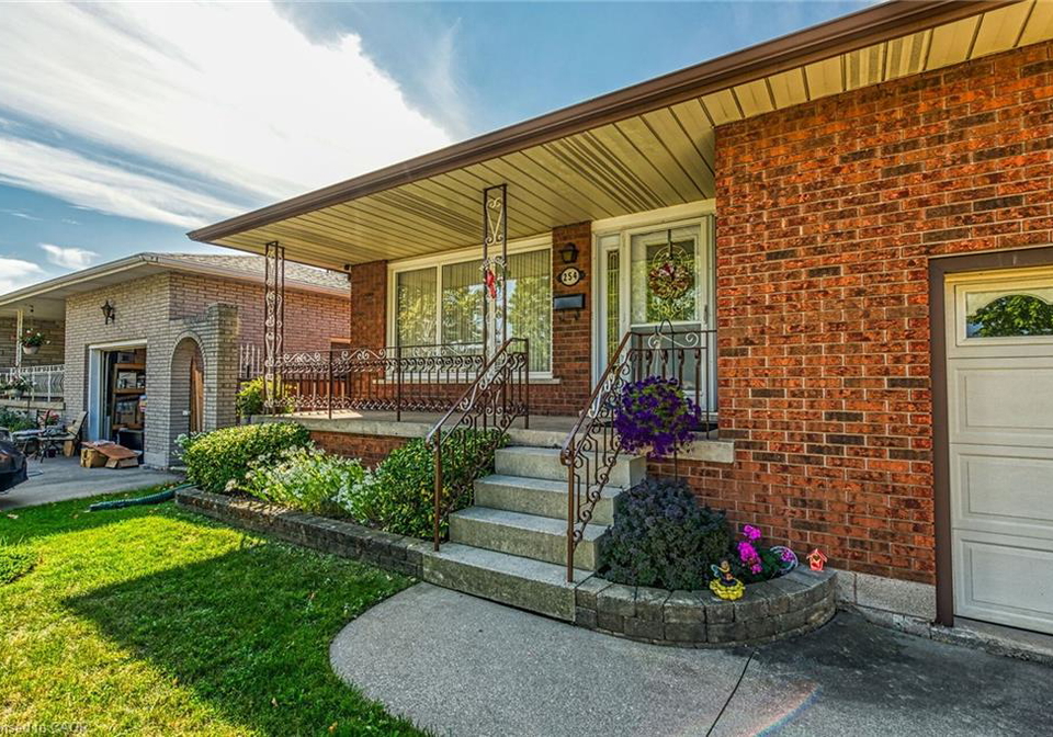 254-celtic-drive-stoney-creek-ontario-40771086