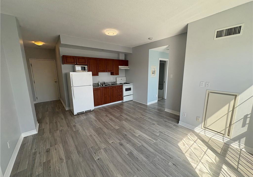 135-james-street-s-hamilton-ontario-40771119