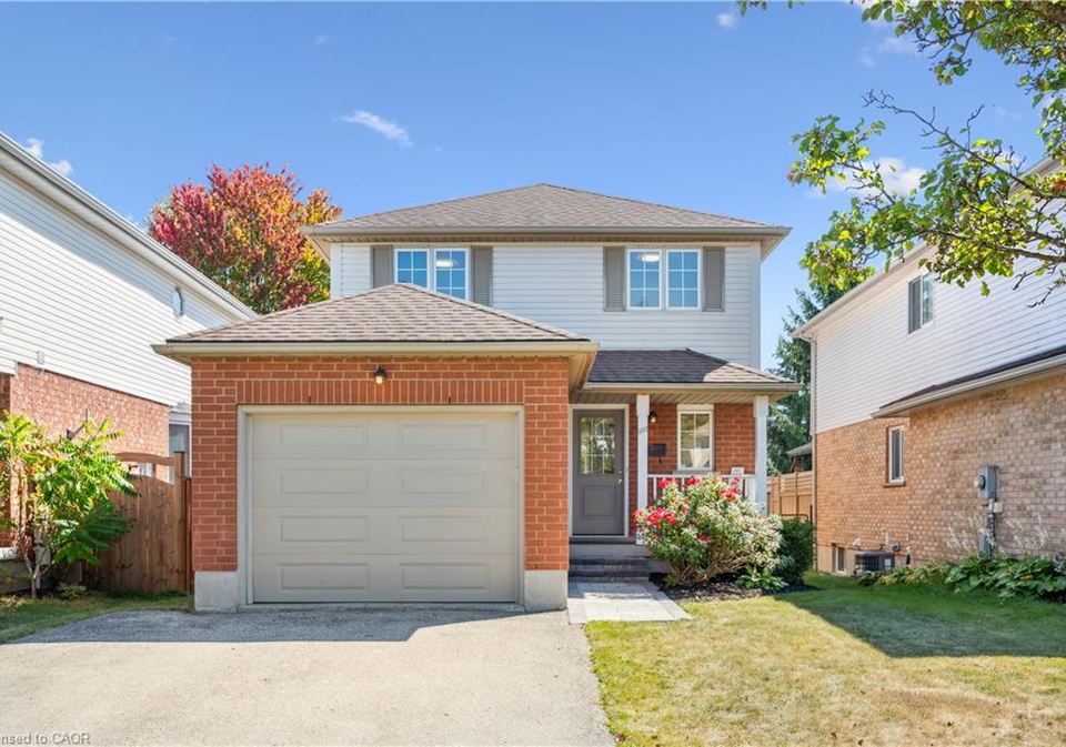 332-carriage-house-court-waterloo-ontario-40771134