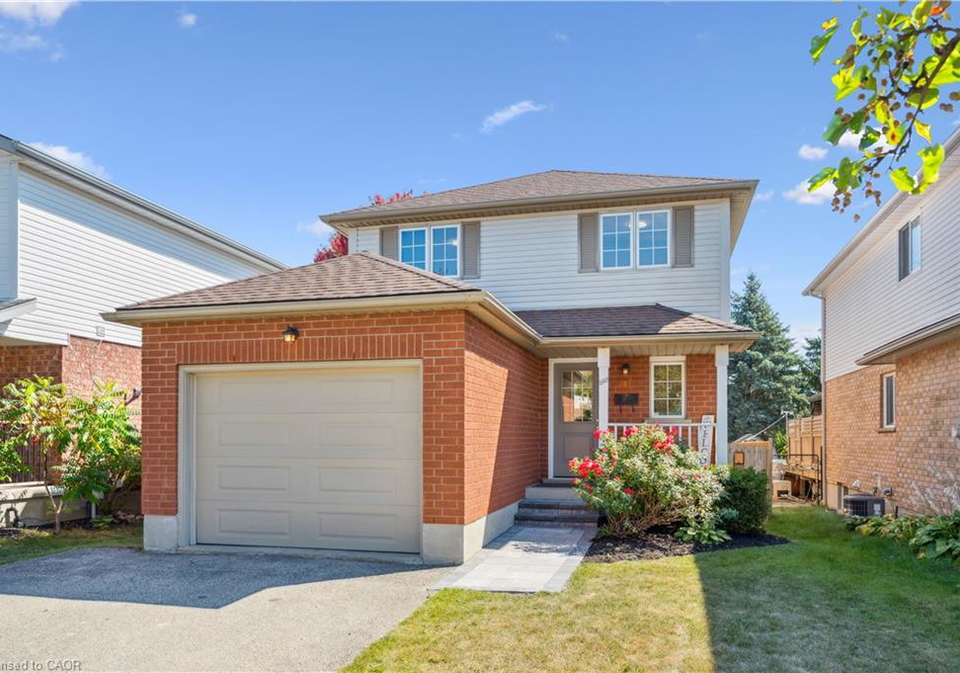 332-carriage-house-court-waterloo-ontario-40771134