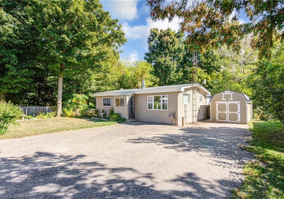 29-oxford-road-innerkip-ontario-40771167