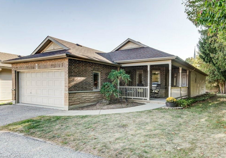 1662-erbs-road-st-agatha-ontario-40771270