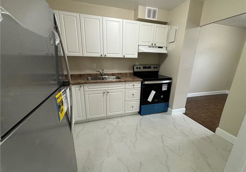 125-lincoln-road-waterloo-ontario-40771393