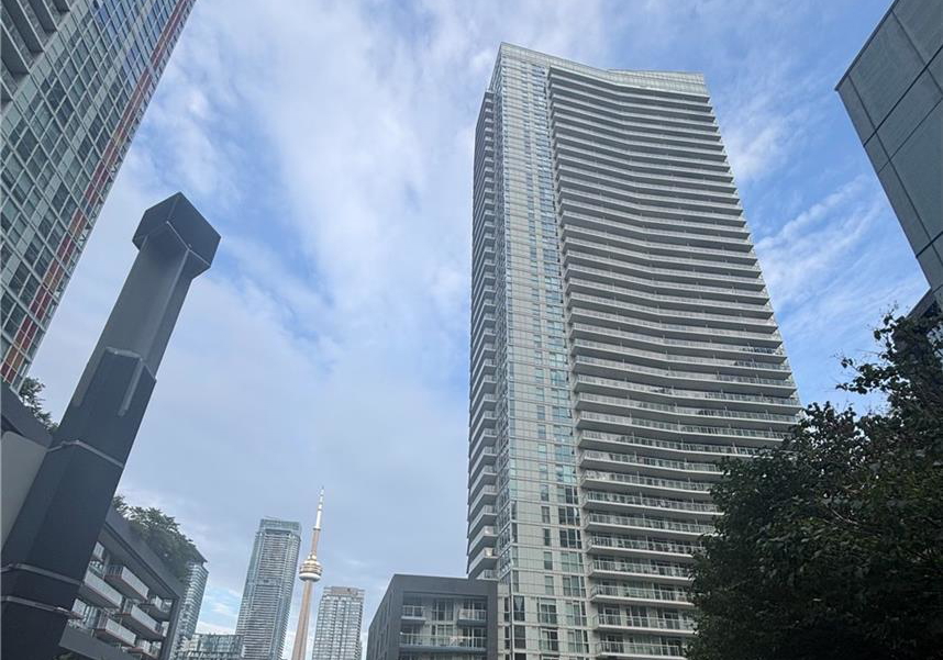 75-queens-wharf-road-toronto-ontario-40771432