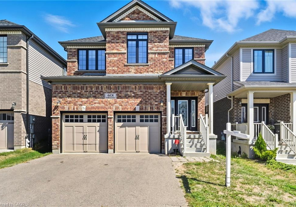601-florencedale-crescent-kitchener-ontario-40771472