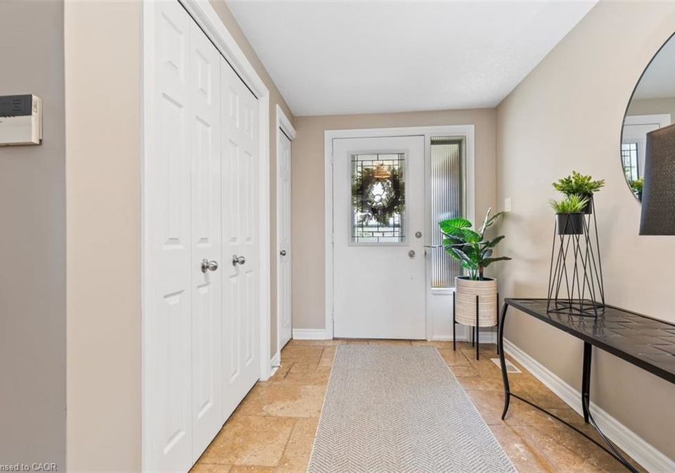 41-inwood-drive-kitchener-ontario-40771543