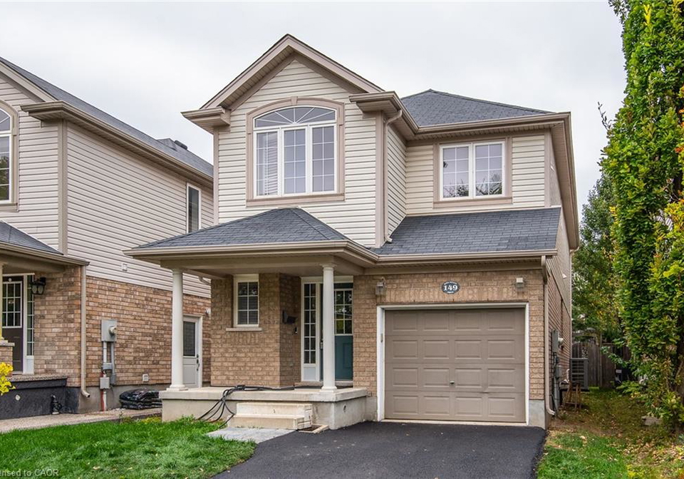 149-sims-estate-drive-kitchener-ontario-40771676