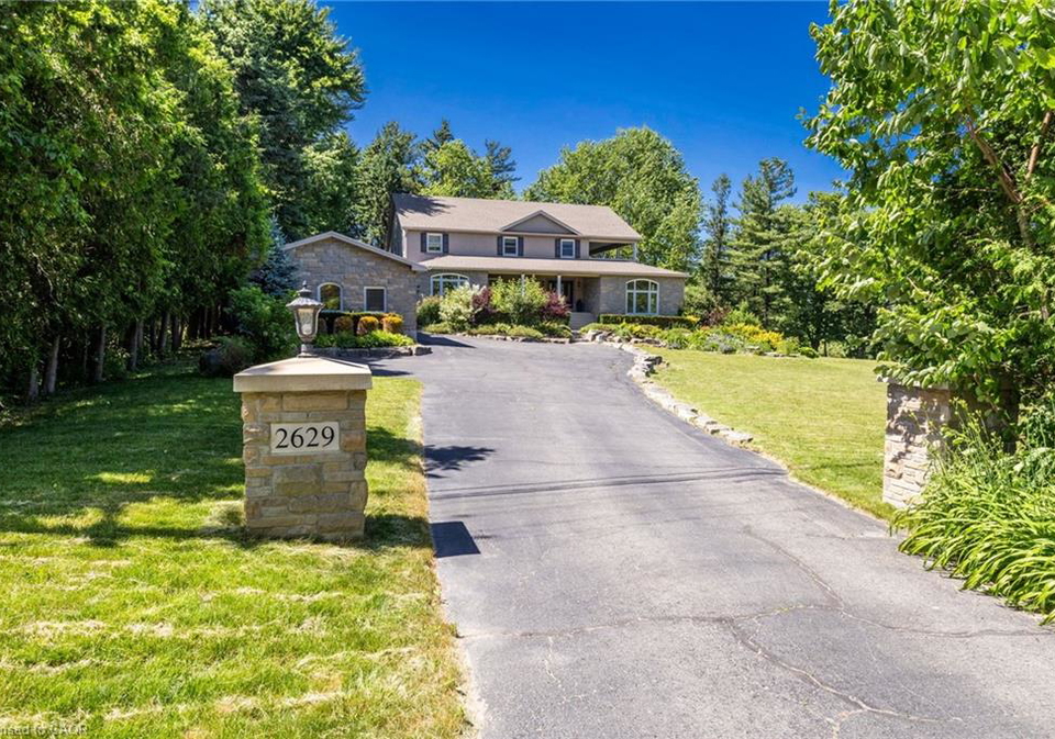 2629-sideroad-2-burlington-ontario-40771733