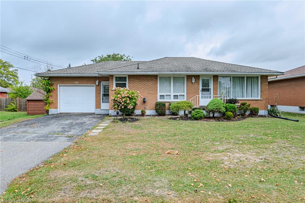 195-connaught-avenue-delhi-ontario-40771763