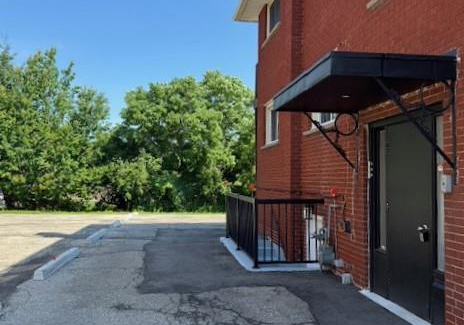 106-chandler-drive-kitchener-ontario-40771775
