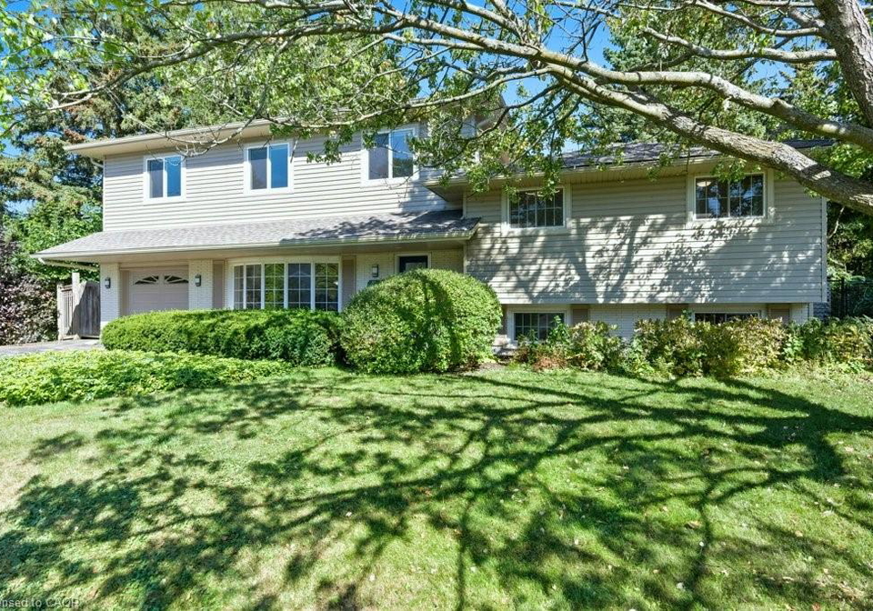 207-spring-trail-ancaster-ontario-40771872