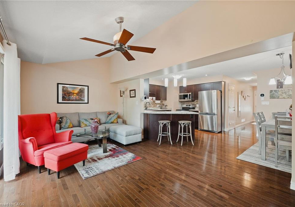 555-chablis-drive-waterloo-ontario-40771971