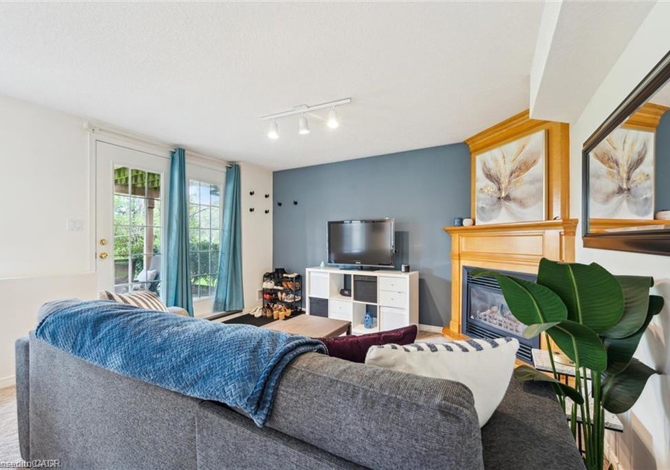 41-munroe-crescent-guelph-ontario-40771987