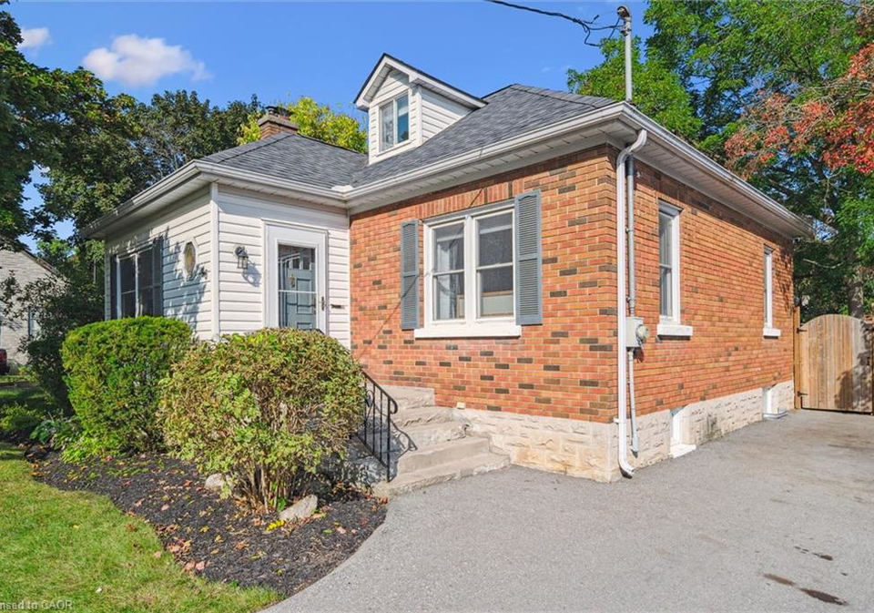 96-selkirk-street-cambridge-ontario-40772040