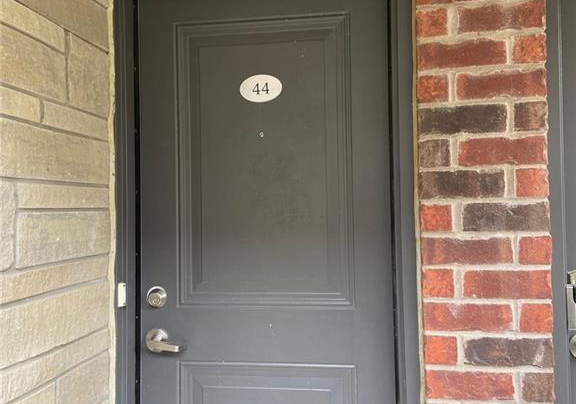 200-veterans-drive-brampton-ontario-40772080