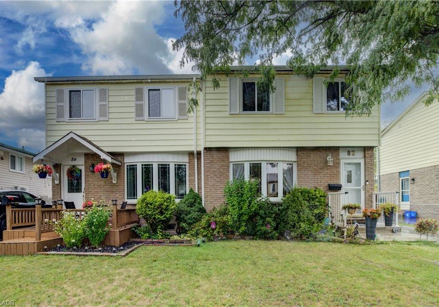 82-timberlane-crescent-kitchener-ontario-40772141