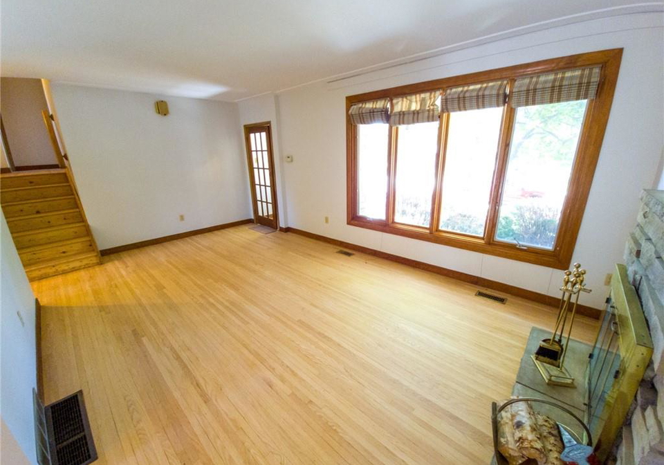 164-laurier-avenue-hamilton-ontario-40772188