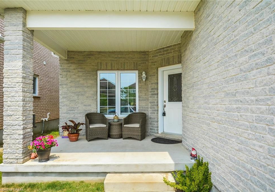 49-fitzgerald-drive-cambridge-ontario-40772242