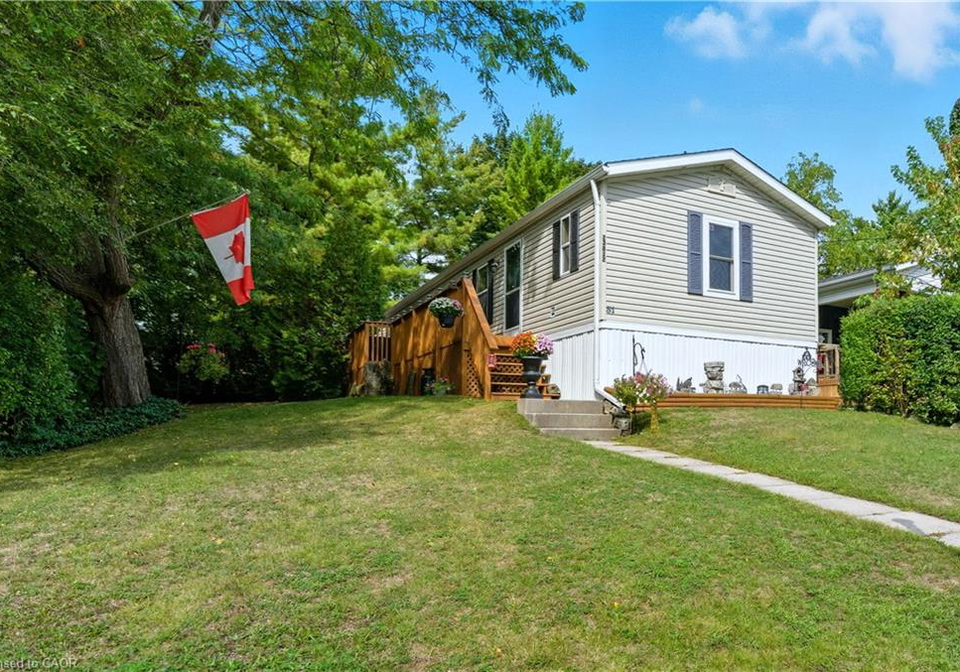 1294-8th-concession-road-west-flamborough-ontario-40772271