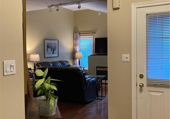 100-beddoe-drive-hamilton-ontario-40772299
